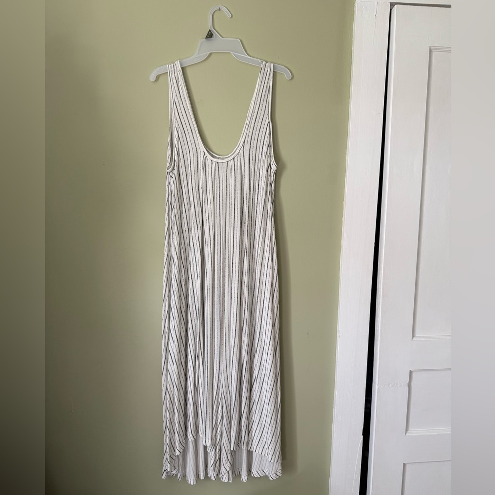 Latched Mama Black and White Striped short Momper